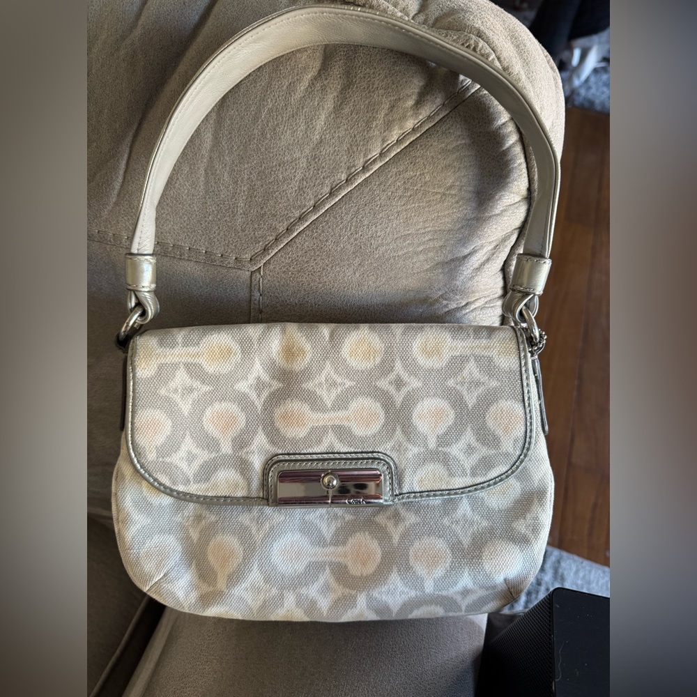 Coach Kristin Op Art Ikat Satchel Bag #45376 – Rare, Elegant.